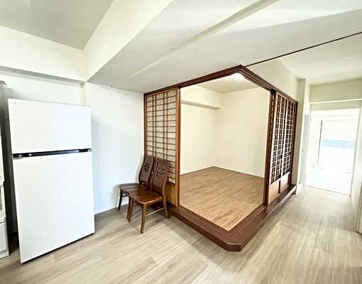 北屯北平.昌平商圈💎三房有車位.捷運優美宅👍用心裝潢家具 - Image 8