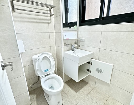 ✨可雙租補🍂整棟全新✨陽台獨洗✨機車位✨衛浴開窗無敵採光 - Image 9