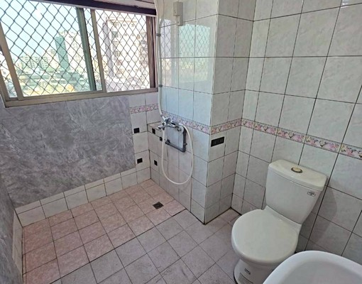 🏠東區精華地段✨稀有電梯樓中樓✨6房大空間🐾可寵🍳可伙 - Image 13