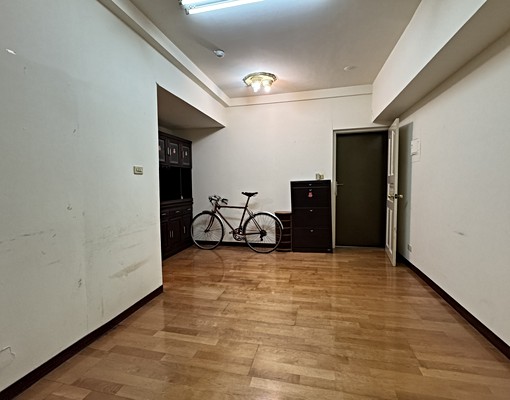 南京愛琴海獨立套房正1房1廳南京三民站 - Image 2