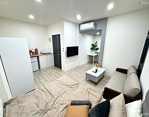 重慶北路/可租補戶籍/垃圾代收/全新裝潢/高級家具電/ - Image 4