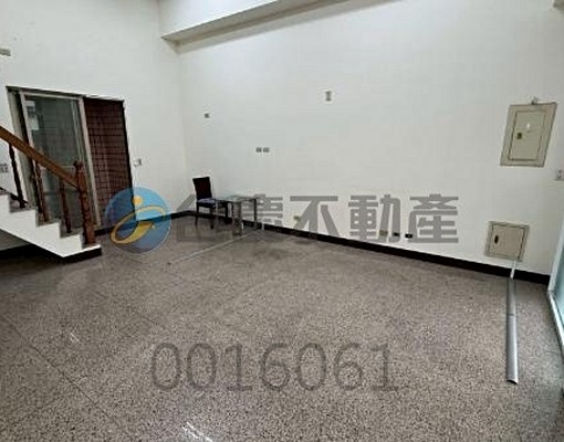 民族路上/高鐵.榮總金店面 - Image 2