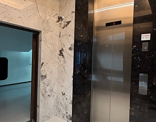 安平建平八街30坪新成屋(含平面車位加機車位)屋主自租 - Image 3