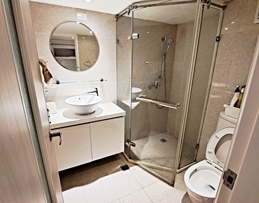 民權西路站旁.精緻挑高3米6有陽台 - Image 11