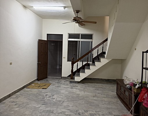 近延平市場6大房傳統透天 - Image 1