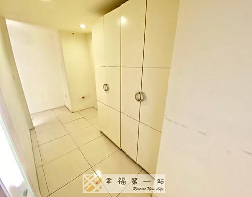 中區台中車站旁✨可住辦超大三房✨奢華裝潢✨可租補報稅 - Image 12