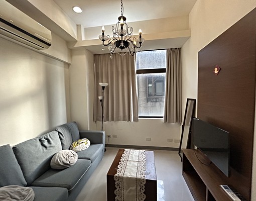 近西門町賀采1房1廳 - Image 2