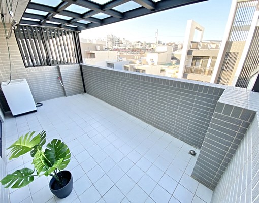 東海旁✨新屋電梯套房🛗可租補✨流理台💦陽台獨洗曬☀️精裝 - Image 6