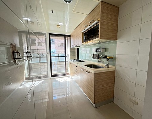 可租補戶籍🔥傢俱齊全-大里最安靜的防★3房+車位★ - Image 8