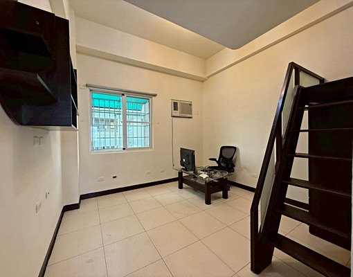 鼎貴路文藻金典樓中樓一房一廳 - Image 11