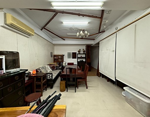 老實仲介/士林站3分鐘/一樓水泥隔間套房/可租補 - Image 11