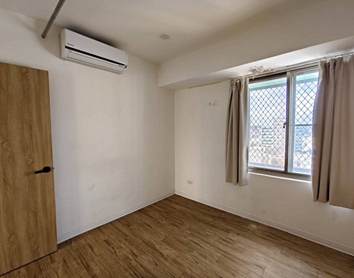 3房/2廳2衛/1陽台近巨城,新竹火車站屋況新 - Image 12