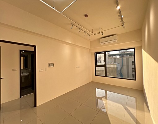 三民學區建工高科大正興國小建興市場輕軌全新2房2衛 - Image 2