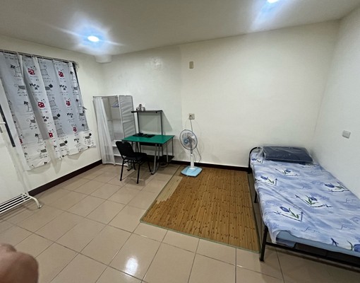 二樓無冷氣大雅房交通方便提供廚房 - Image 1