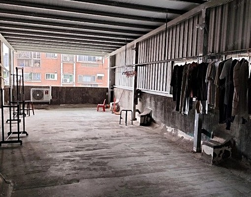 【飲水機、浴室對外窗】文化中心健身套房 - Image 3