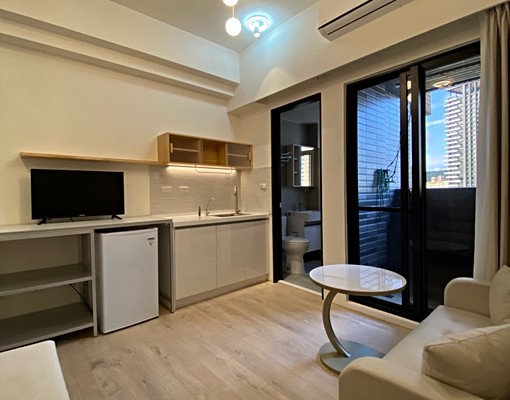 藝文特區小豪宅。景觀視野好。屋齡新! - Image 4