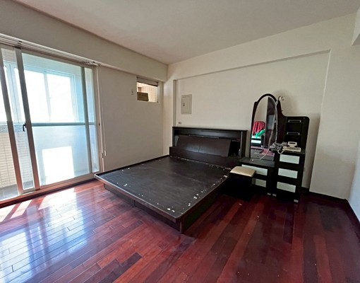 租大雅-整棟透天屋況超☆四房三廳三衛-門口停車🍎 - Image 3