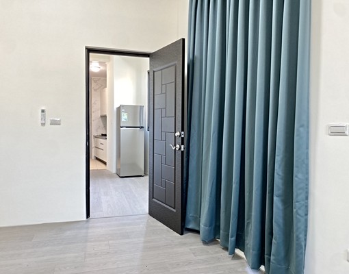 全新電梯透天,全新全套廚房設備/衛浴/家具家電/大金冷氣 - Image 4