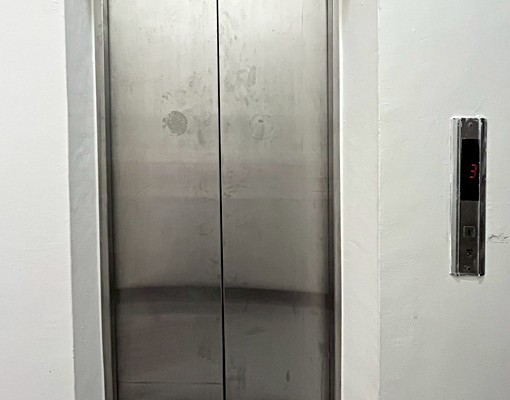 ✨全新電梯別墅✨傢俱全配I一房一廳|乾溼分離|車位|電梯 - Image 9