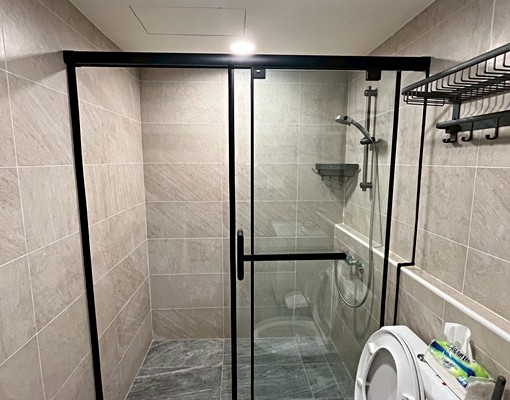 ✨全新電梯別墅✨傢俱全配I一房一廳|乾溼分離|車位|電梯 - Image 5