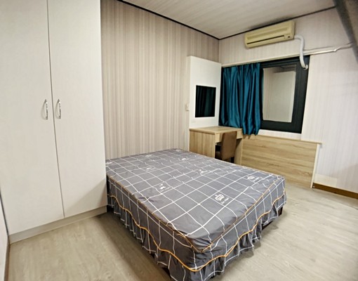 可租補✨電梯大樓🔥台中車站🔥台水電套房✨ - Image 1