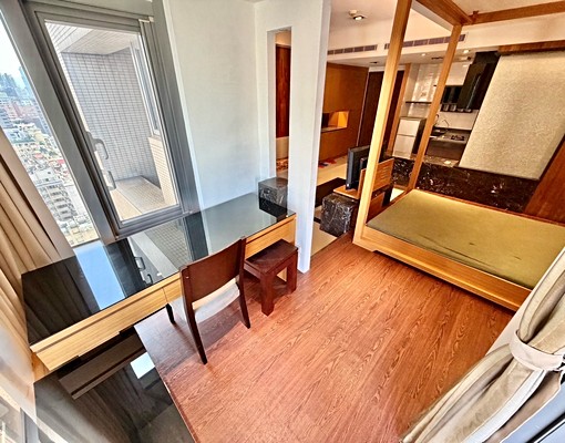 華麗工業風🔥傢俱全配✅溫馨溫泉浴缸✨類一房一廳💯 - Image 11