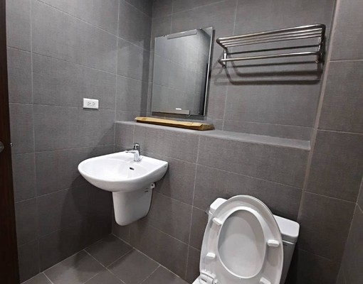 國門巨星全新裝潢景觀一房/可租補 - Image 10