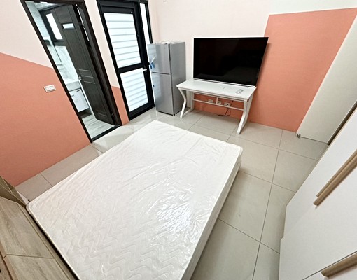 近高鐵站★陽台獨洗曬★衛浴開窗★電梯套房 - Image 5