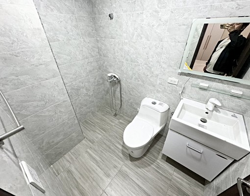 近高鐵站★陽台獨洗曬★衛浴開窗★電梯套房 - Image 7