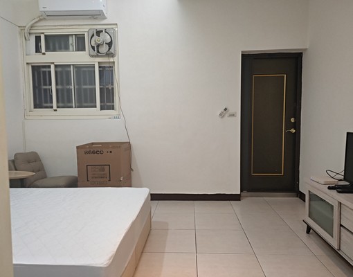 可申請租補🍎安靜一樓❤️新整理好附簡單設備❤️單獨出入口 - Image 7