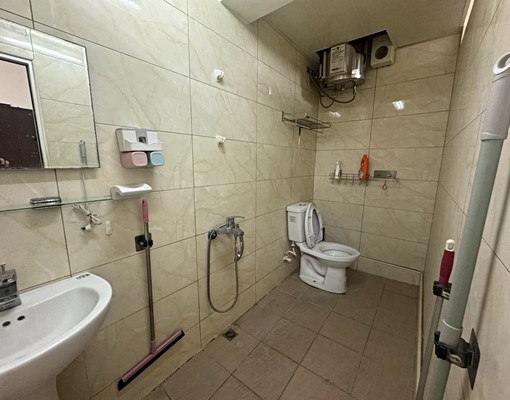 三多sogo旁美套房 - Image 5