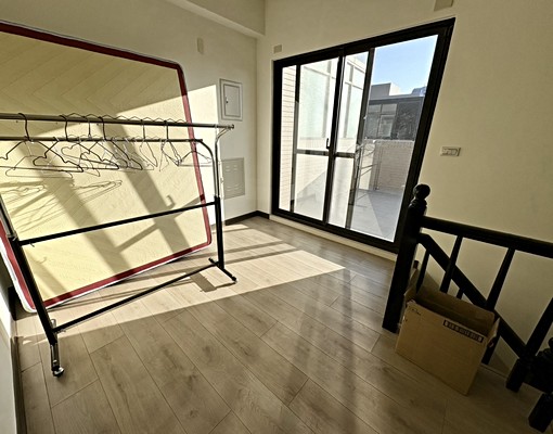 上楓國小黃昏市場🔥可雙租補🔥整棟透天別墅四房🔥平車 - Image 13