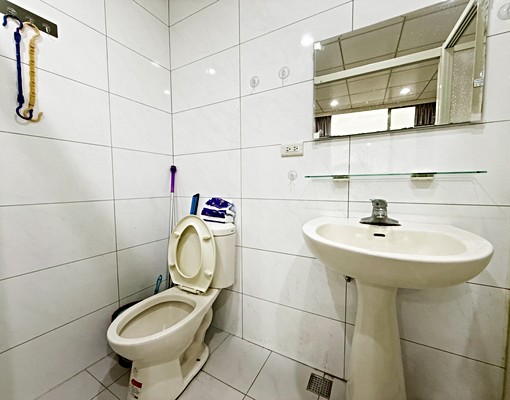 大龍街商圈【超值租案】採光優★飲水機★乾溼分離 - Image 4