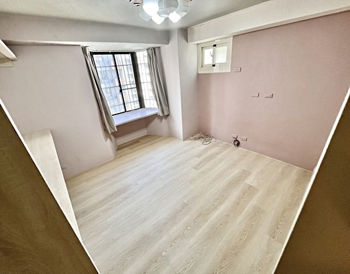 聖誕樹的季節🎄可貓🐈三房/雙租補/新平華夏 - Image 9