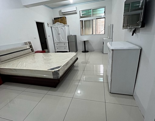 啟英高中附近大套房 - Image 2