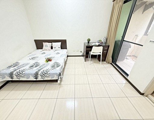 東海中科💖陽台獨洗浴室開窗💖機車好停可租補 - Image 3