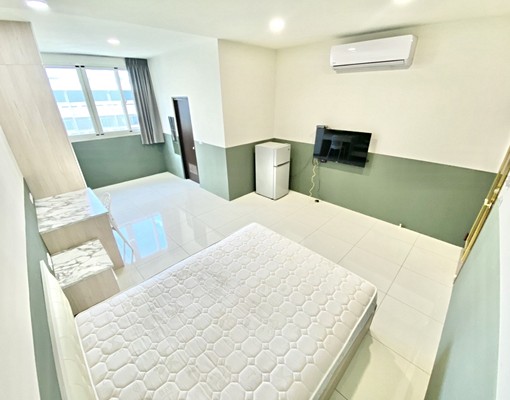 💡西區大透套💡可租補乾濕分離採光佳💡免費共洗系統櫃 - Image 1