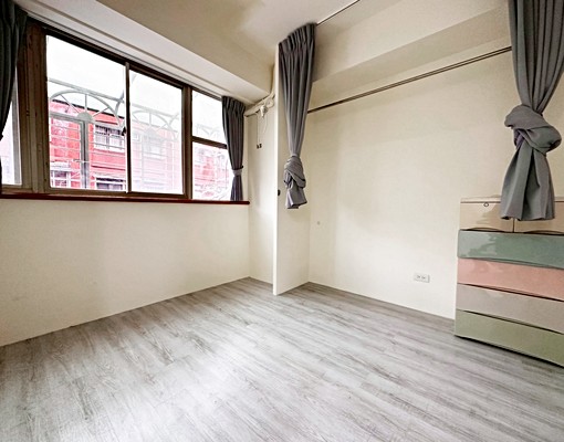 近捷運蘆洲【超值2房1廳】可補助★新裝潢★有電梯 - Image 1