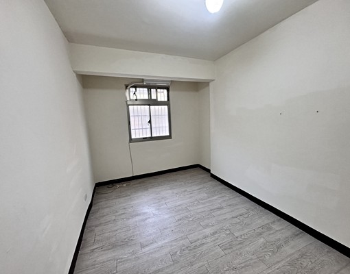 近南亞技術學院/可租補/可外籍/超大空屋,歡迎有自己傢俱 - Image 4