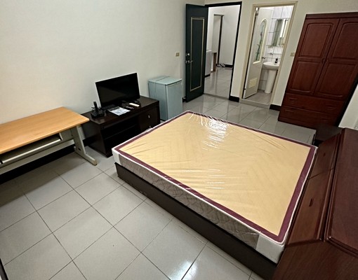 竹科金山街免費洗衣室內停車採光佳同價位稀有大套房 - Image 2