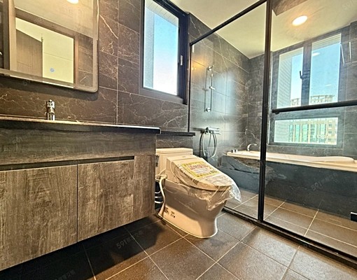 文心秀泰🏠視野戶🔥稀有4房浴缸🛁可租補可貓✅價格家具談 - Image 4