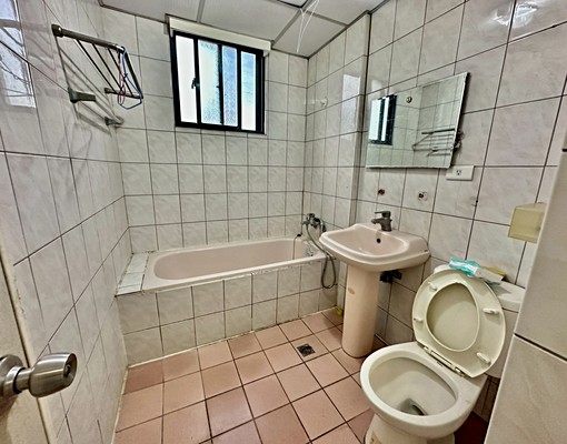 中山醫🏠稀有5+1房✅可寵物🎀雙車位🔥稀有釋出 - Image 5