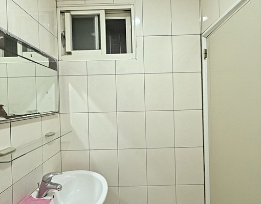 中和🚄可貓🐱水泥隔間🧱衛浴開窗掀床收納🌟包水網路🛜 - Image 14