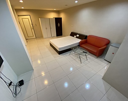 南屯文心森林豐樂秀泰🌟可租補🌟超級大套房🌟陽台獨洗曬 - Image 5