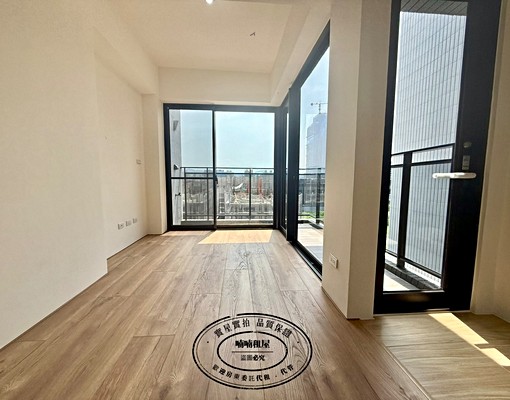 北屯好市多🌻電梯雙車別墅💥大露台邊間採光💓全新未住 - Image 15