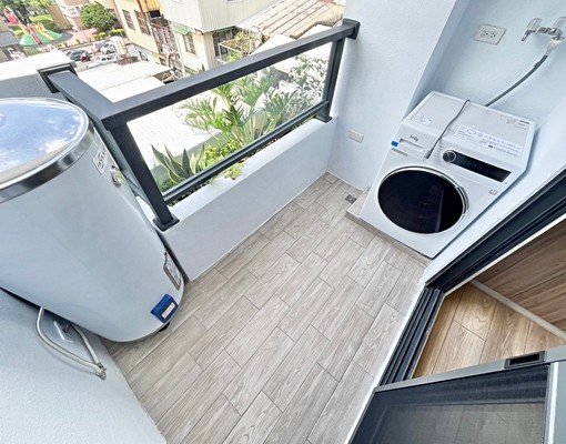 可租補✨水湳商圈✨電梯陽台洗衣機很大間 - Image 4