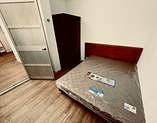 南港捷運火車站/南港展覽館,一房一廳空間,獨立洗,垃圾代收 - Image 2