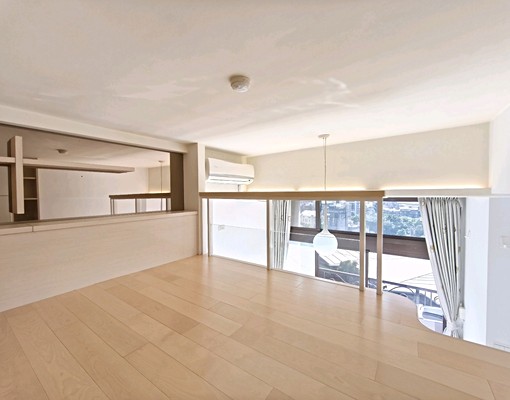 雙捷運優質管理景觀101採光落地窗樓中樓陽台全新沙發新洗衣機 - Image 7