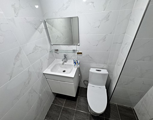 近A21捷運站/可租補/可外籍//凸窗可曬衣/全新傢俱 - Image 5