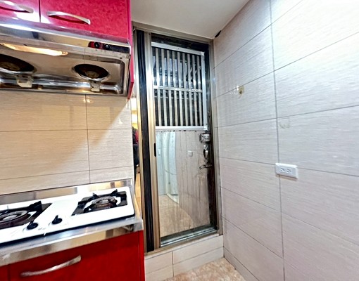 府中⚡️免爬高☀️採光佳☀️獨立陽台☀️傢俱齊☀️獨洗曬☀️ - Image 10